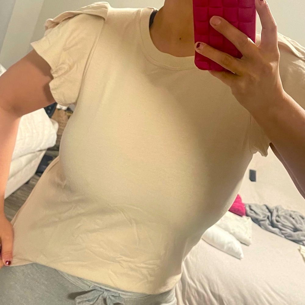 Anthro cream ruffled sleeve t shirt! - Picture 2 of 4